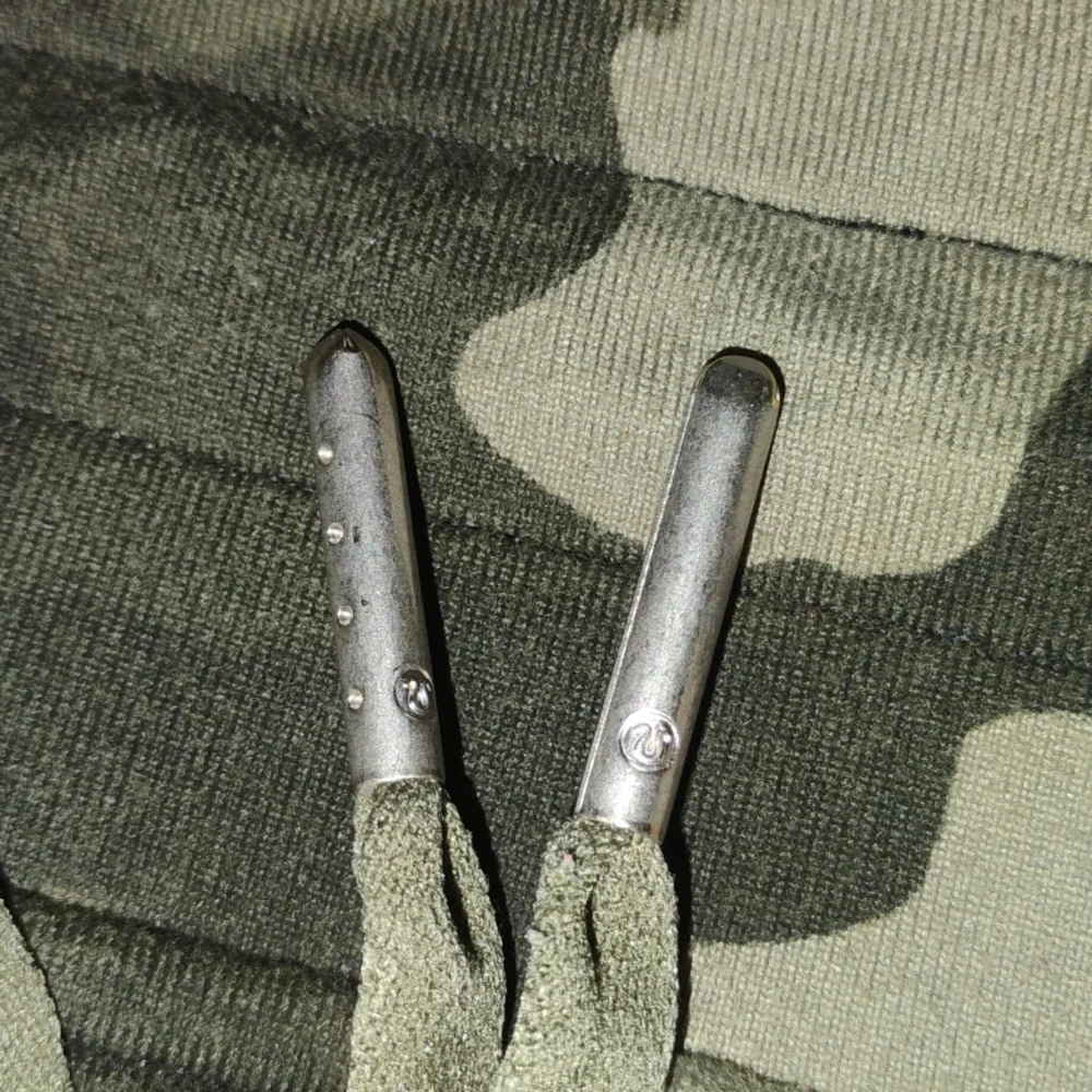 lululemon athletica Ready to Rulu High Rise Jogger. Womens size 8. Green Camo. - Picture 11 of 13